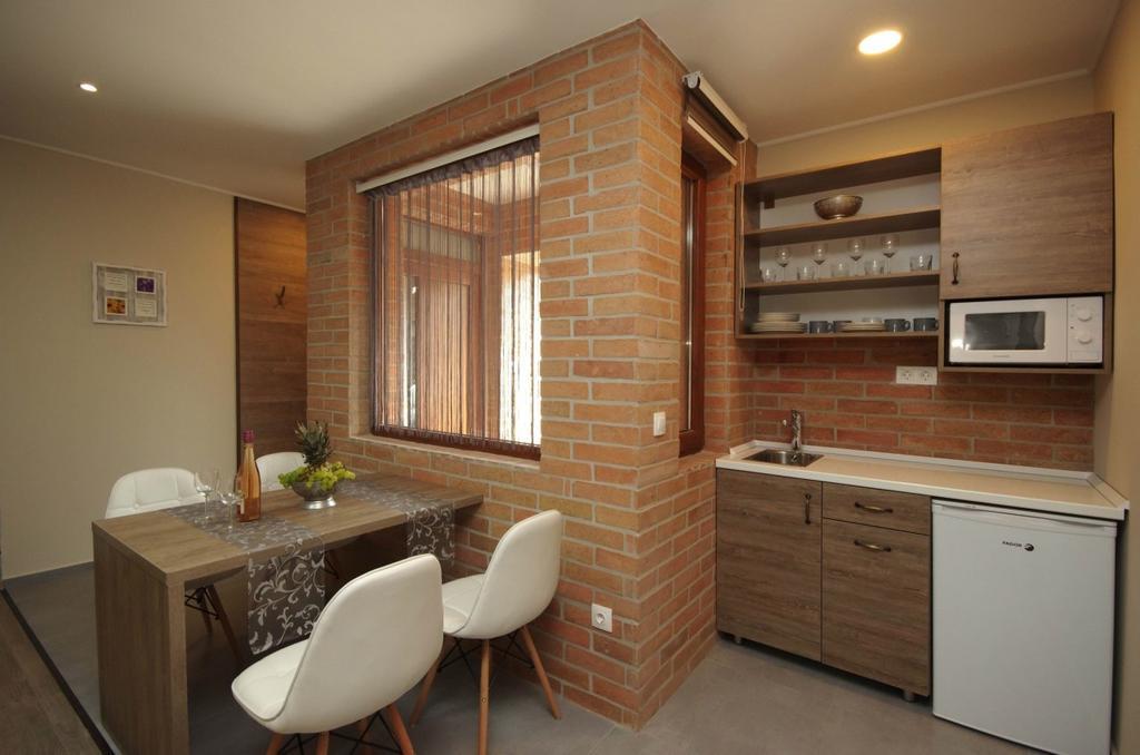 Mosoly Deluxe Apartman ギュラ エクステリア 写真